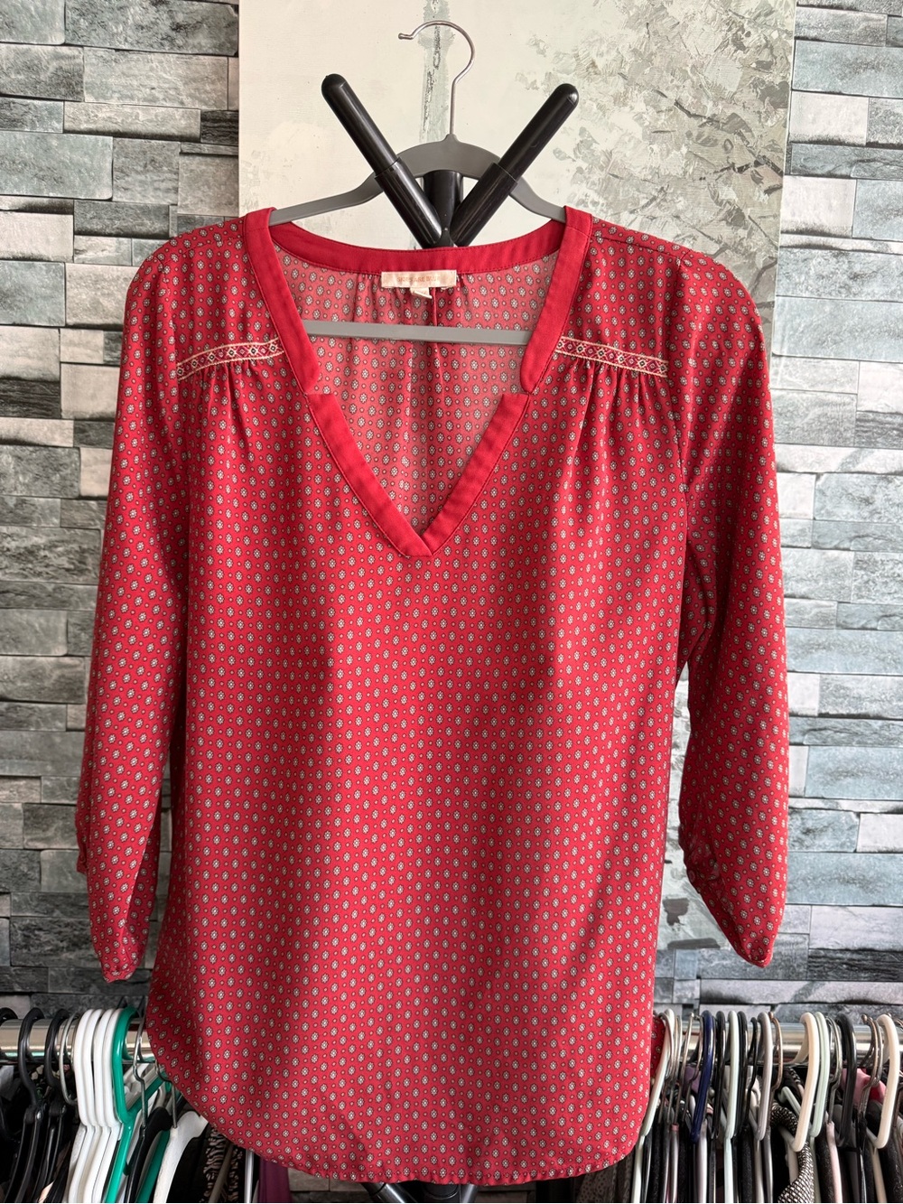 Skies Are Blue Red Printed V-Neck Blouse